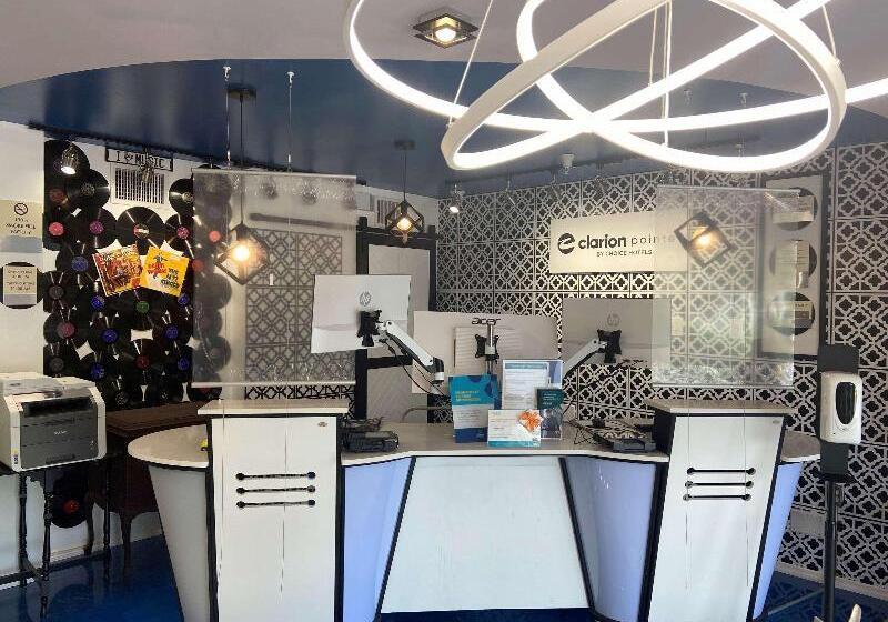 汽车旅馆  Clarion Pointe Tallahassee State Capitol