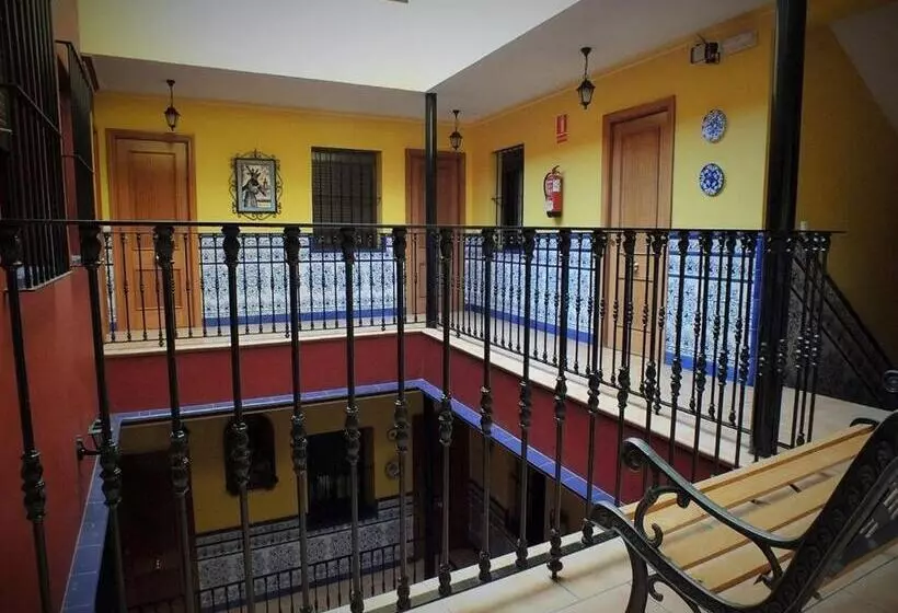 Pensión Macarena