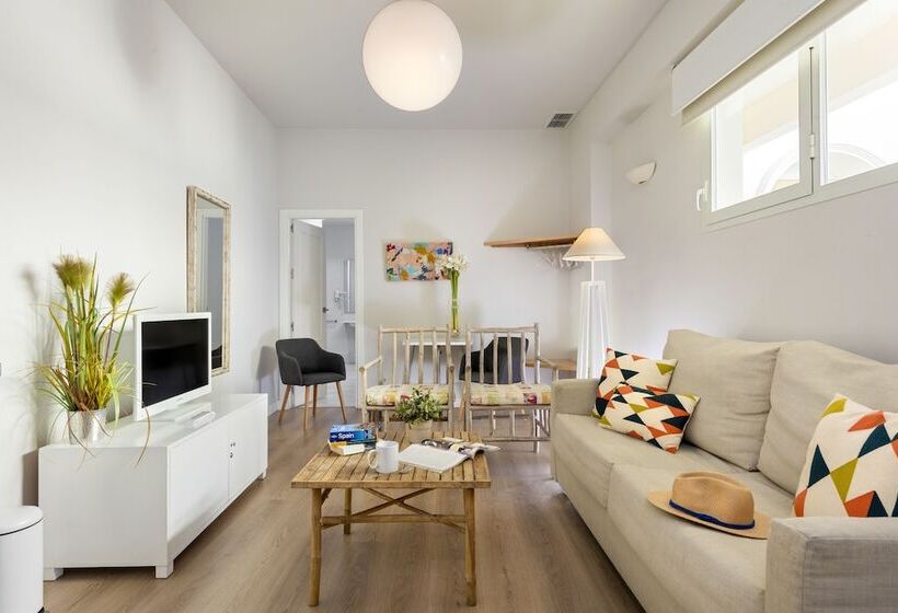 Suites Sevilla Plaza