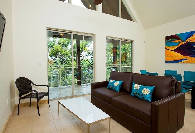 The Resort At Schlitterbahn