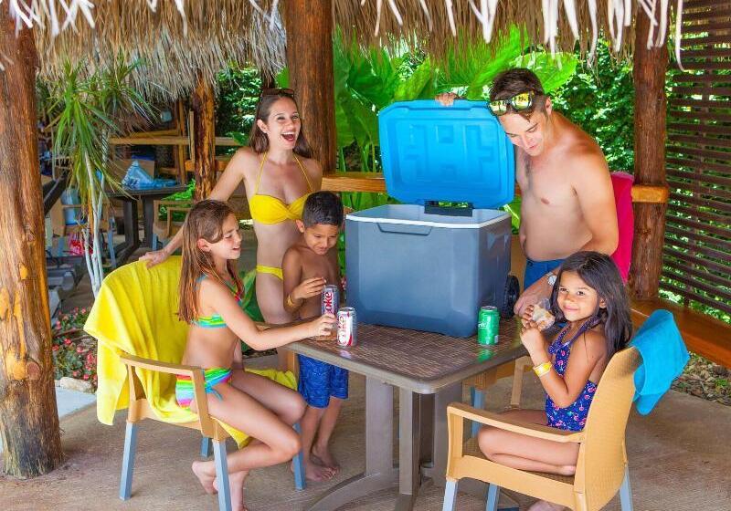 The Resort At Schlitterbahn