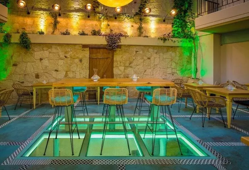 Отель Anesis Blue Boutique