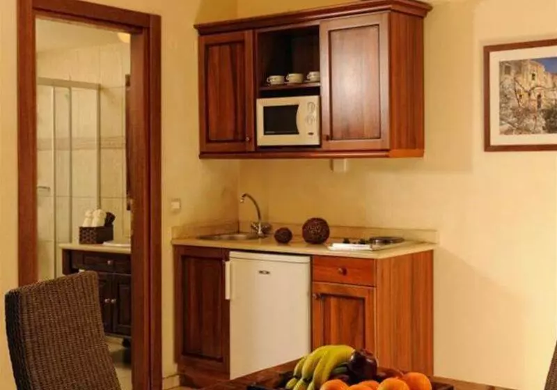 Отель Anesis Blue Boutique