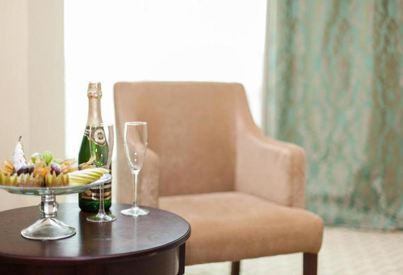 בית מלון כפרי Bilyar Palace