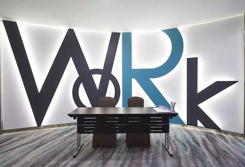 Hotel Capri By Fraser