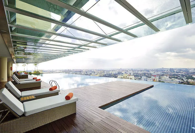 Hotel Capri By Fraser