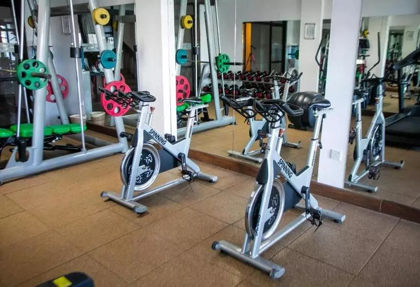 Cityblue Creekside Hotel & Suites