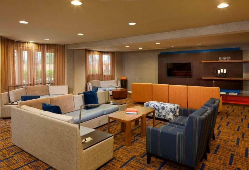 호텔 Courtyard By Marriott Brownsville