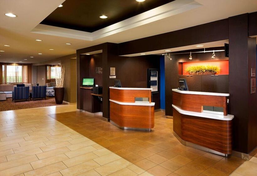 호텔 Courtyard By Marriott Brownsville