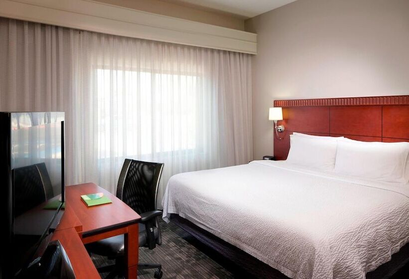 호텔 Courtyard By Marriott Brownsville