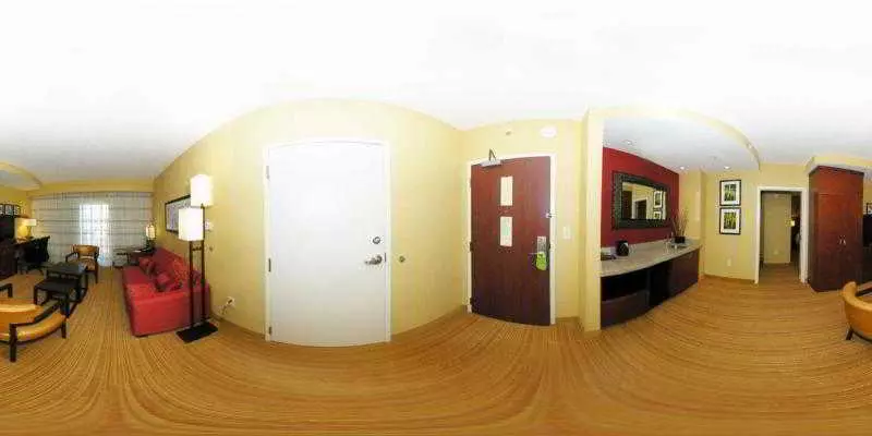 هتل Courtyard Greensboro Airport