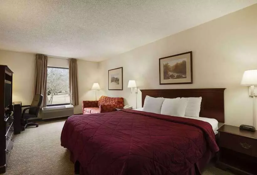 호텔 Days Inn By Wyndham Farmville