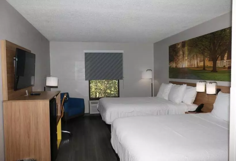 호텔 Days Inn By Wyndham Farmville