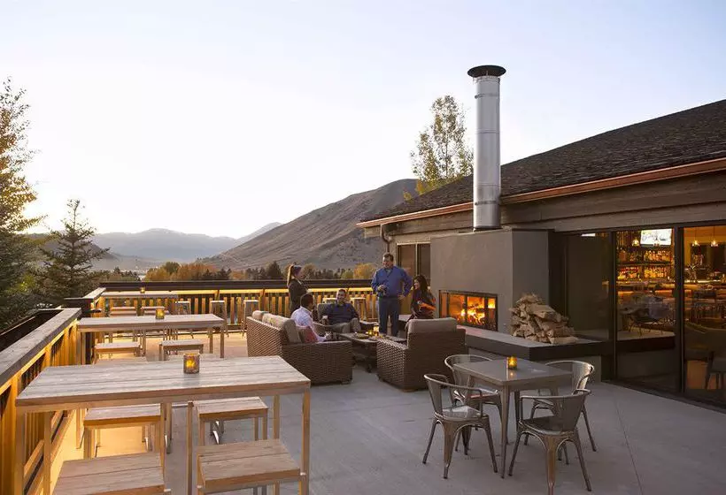 فندق Grand View Lodge