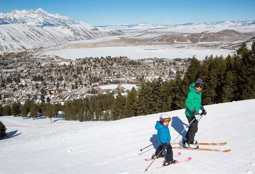 فندق Grand View Lodge