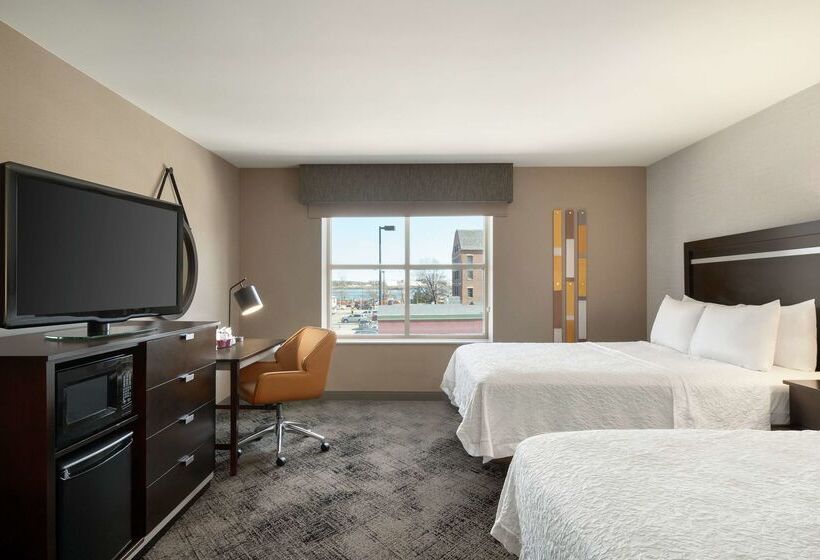 فندق Hampton Inn Portland Downtownwaterfront