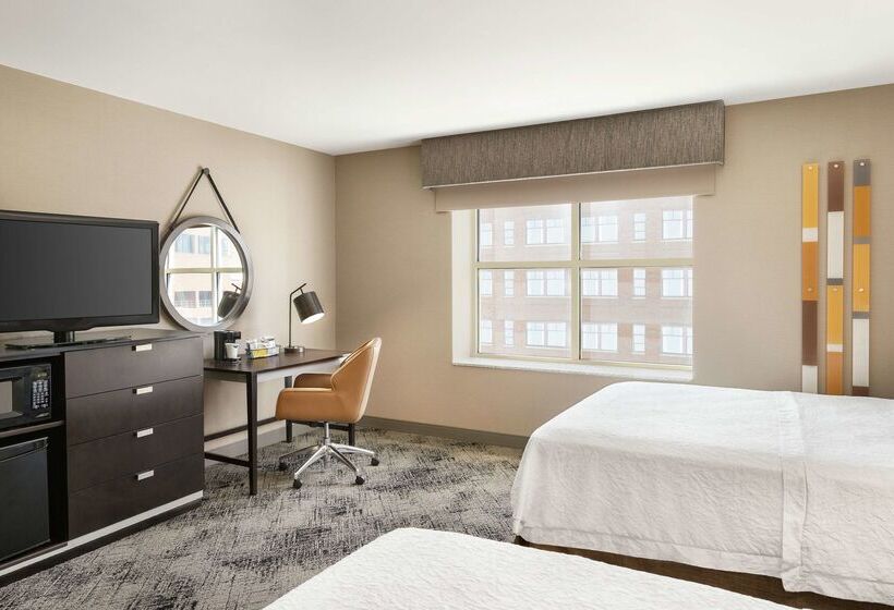 فندق Hampton Inn Portland Downtownwaterfront