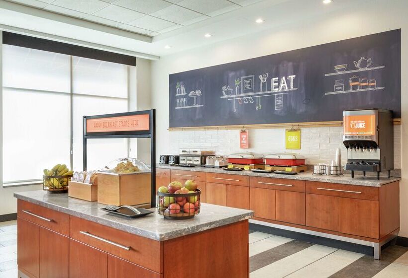 فندق Hampton Inn Portland Downtownwaterfront