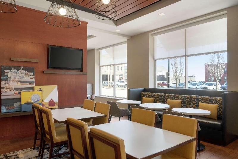 فندق Hampton Inn Portland Downtownwaterfront