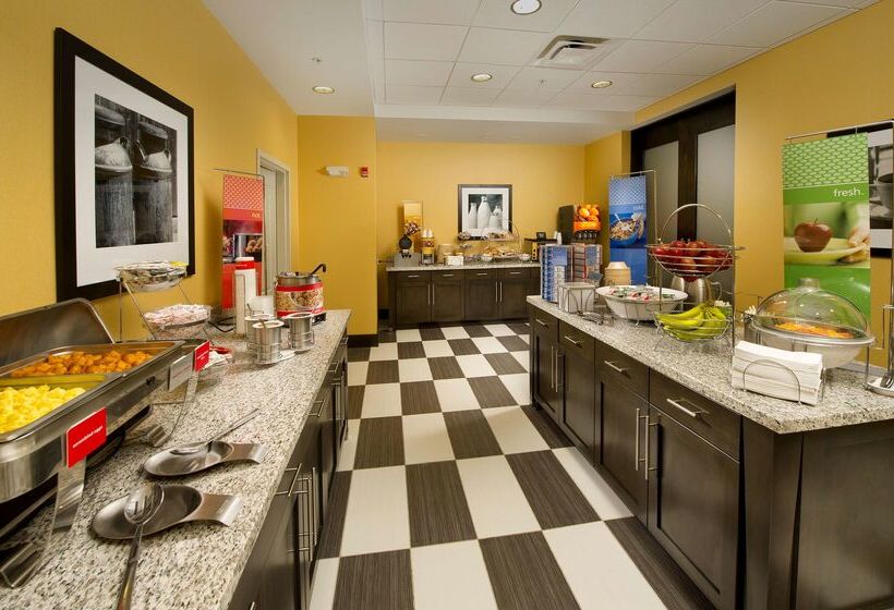 فندق Hampton Inn & Suites Buffalo Airport