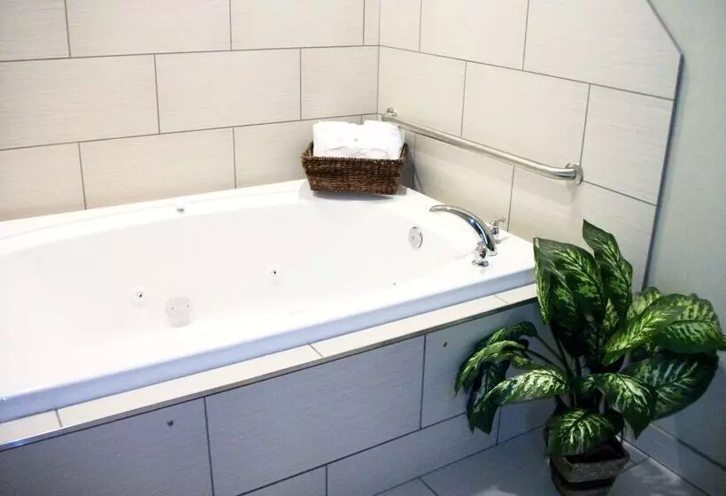 호텔 Hampton Inn & Suites Manteca