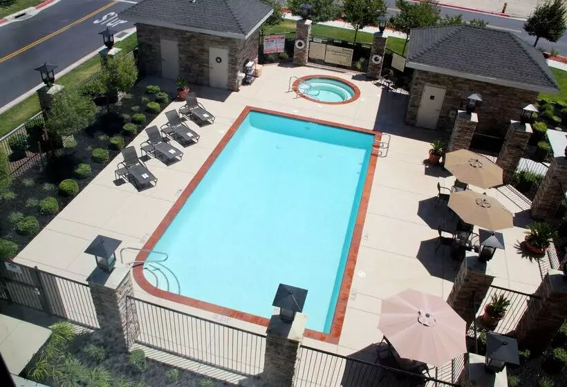 호텔 Hampton Inn & Suites Manteca