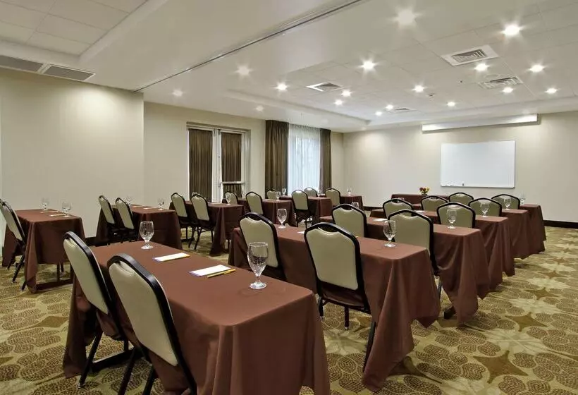 هتل Hilton Garden Inn Austin Nw   Arboretum