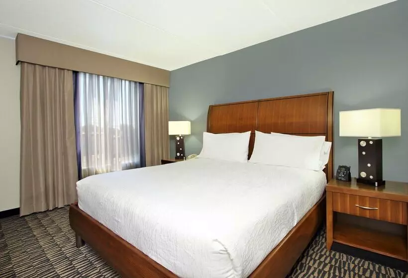 هتل Hilton Garden Inn Austin Nw   Arboretum