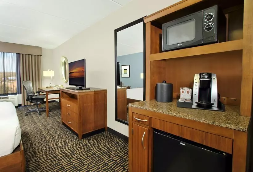 هتل Hilton Garden Inn Austin Nw   Arboretum