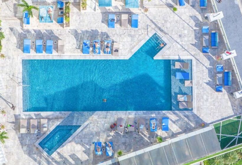 Отель Hilton Panama