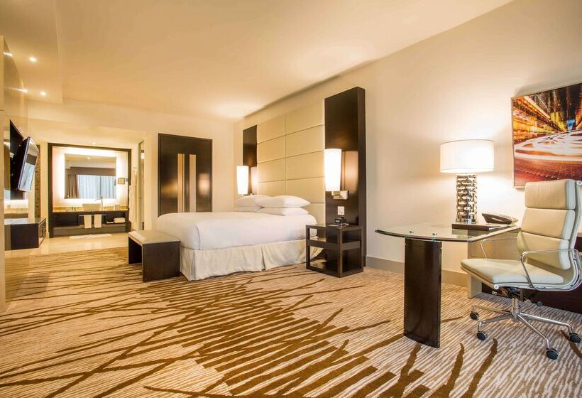 Отель Hilton Panama