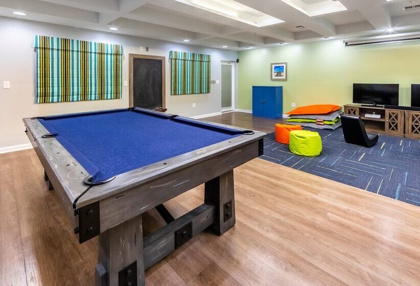 Отель Holiday Inn Club Vacations Panama City Beach Resort, An Ihg