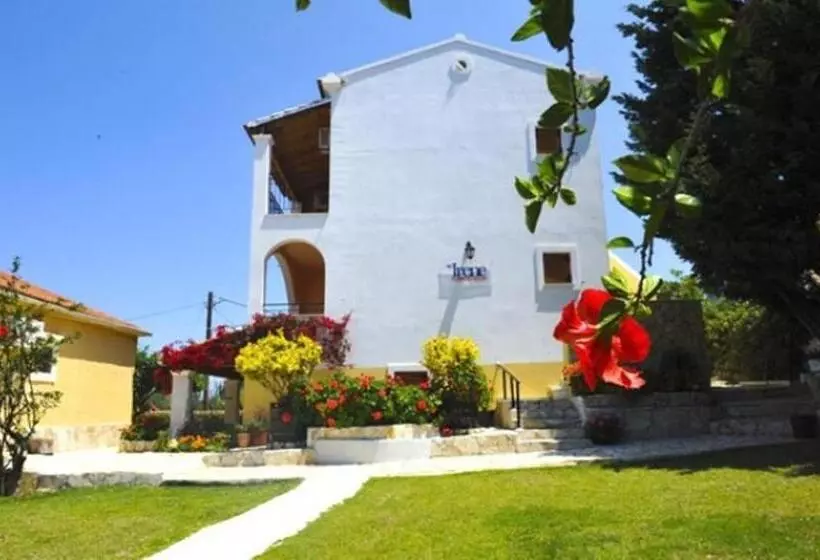 هتل Irene Apartments