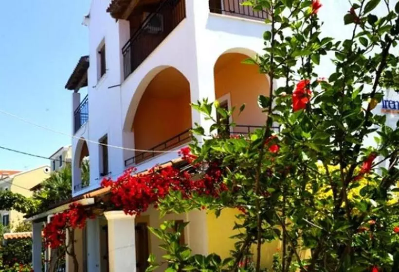 هتل Irene Apartments