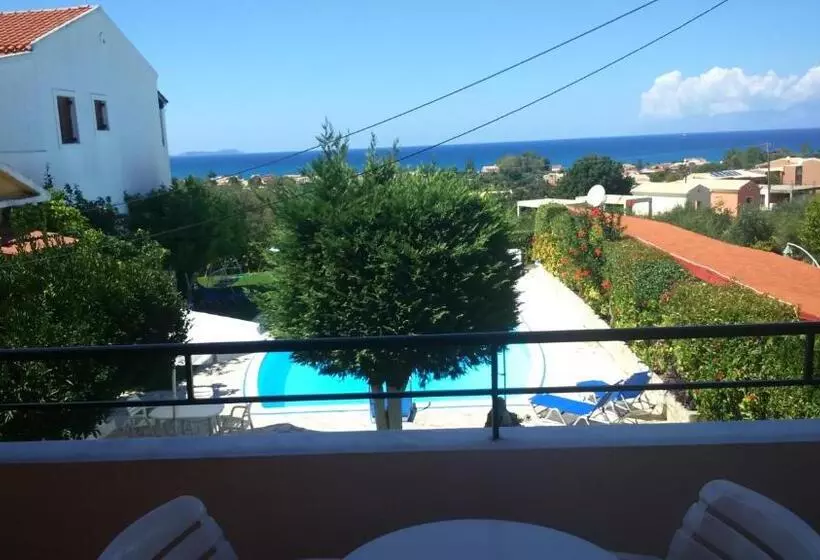 هتل Irene Apartments