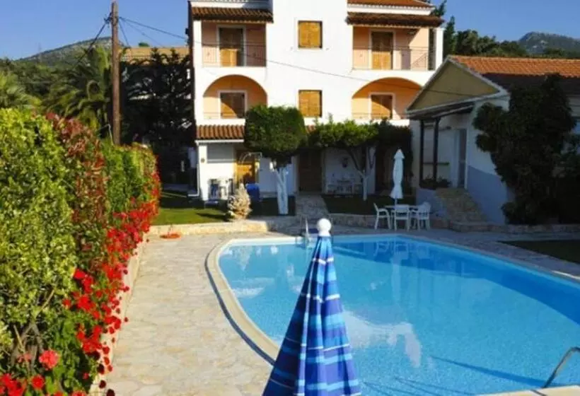 هتل Irene Apartments