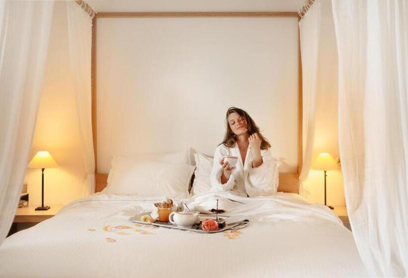 בית מלון כפרי Les Bergeries De Palombaggia