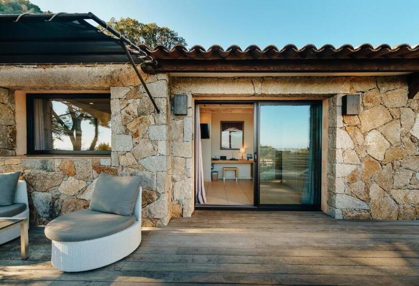 בית מלון כפרי Les Bergeries De Palombaggia