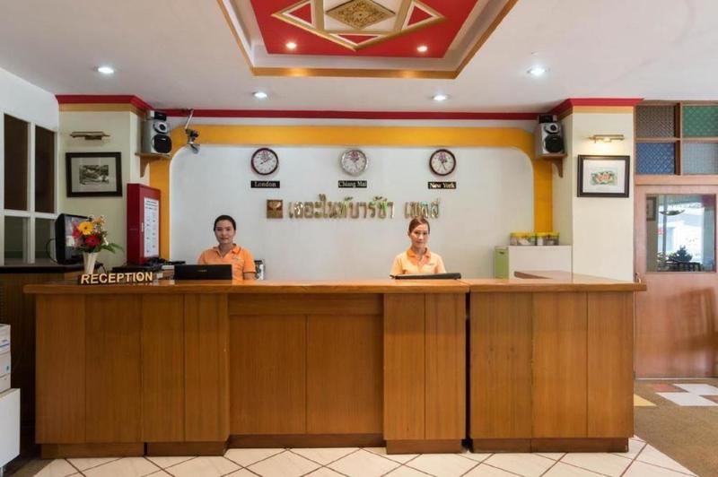 호텔 Night Bazaar Place