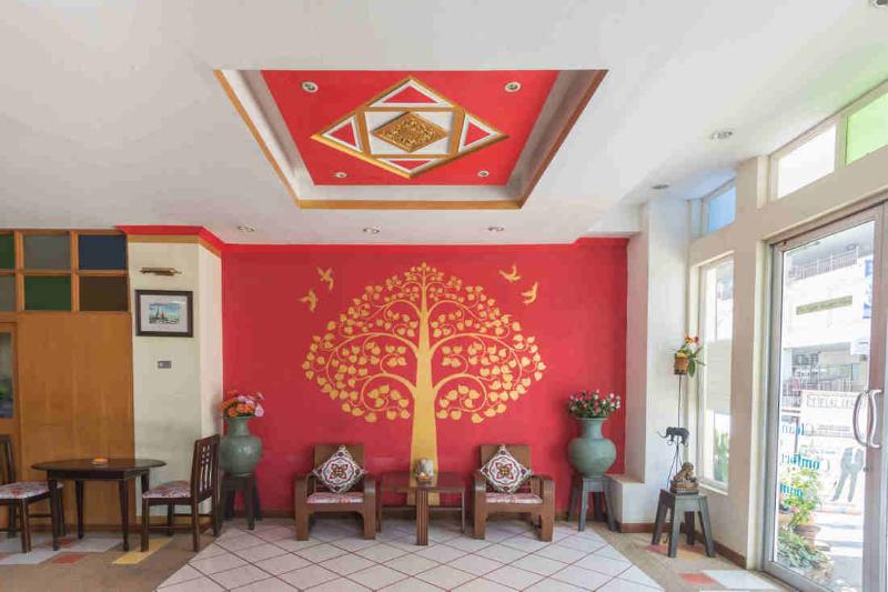 호텔 Night Bazaar Place