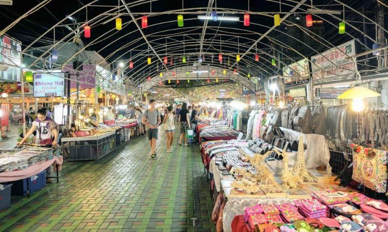 호텔 Night Bazaar Place
