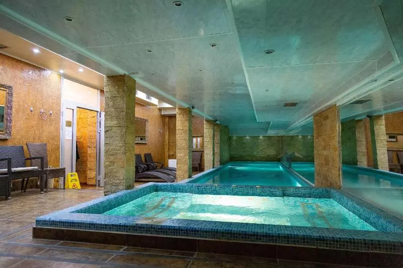 Premier Prezident Garni Hotel And Spa