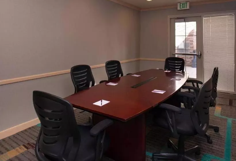 호텔 Residence Inn By Marriott Albuquerque Airport