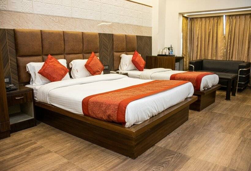 ホテル Sohana Palace