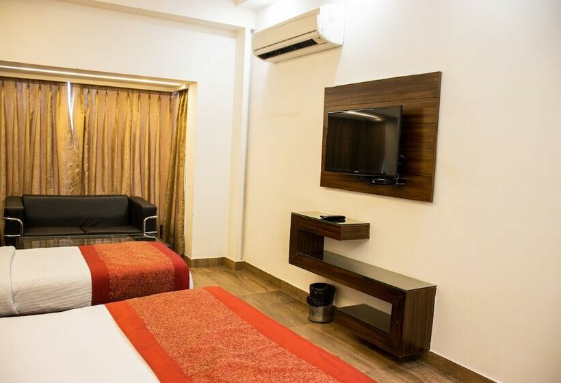 ホテル Sohana Palace