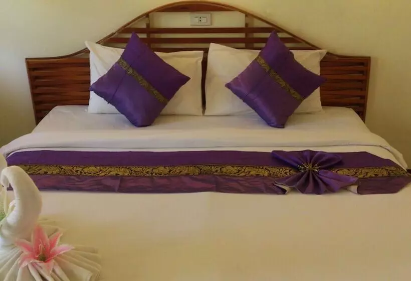 호텔 The Krabi Forest Homestay