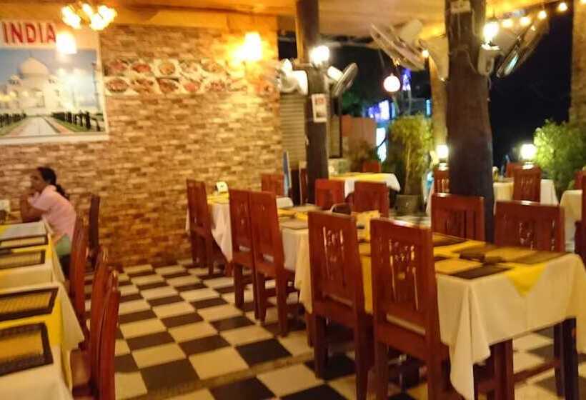 فندق The Krabi Forest Homestay