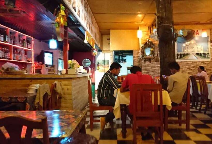 فندق The Krabi Forest Homestay