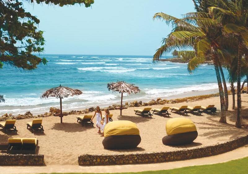 Magdalena Grand Beach Resort