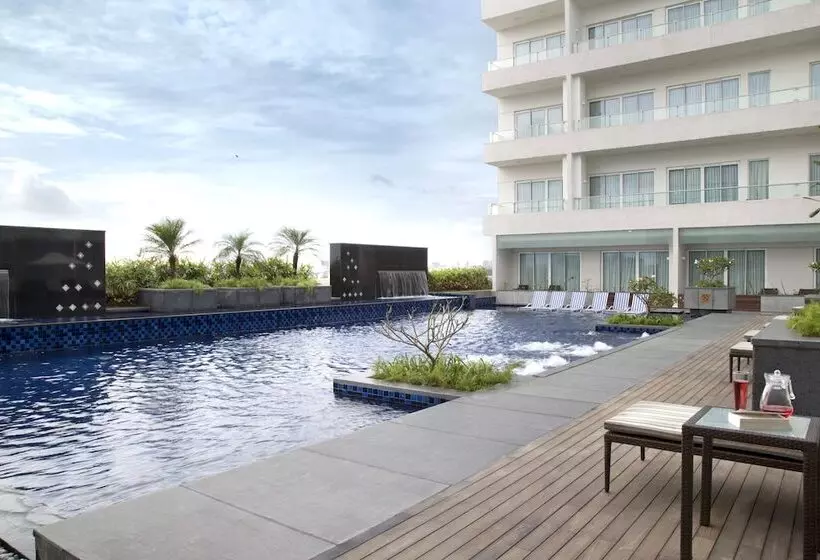 Oakwood Residence Whitefield Bangalore